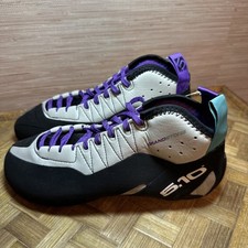 NUOVISSIME scarpe da arrampicata Adidas Grandstone uomo nero/bianco/viola BC0866