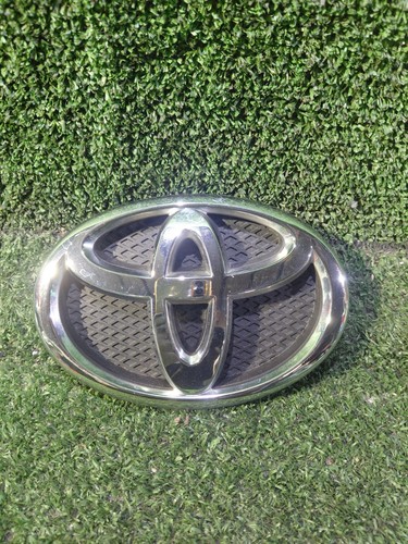 Logo emblema stemma toyota - emblema,