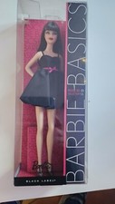 Barbie BASICS Modello NERO