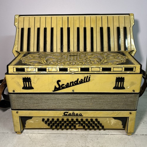 Vintage scandalli cameo - vintage,