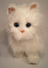 Hasbro FurReal Lulu White Cat