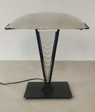 LAMPADA DA TAVOLO POST-MODERNA