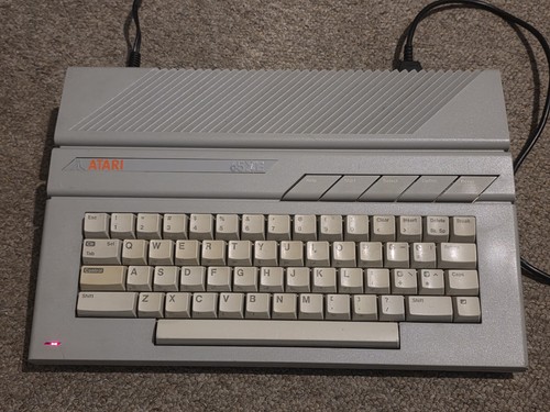 Personal computer atari 65xe - atari,
