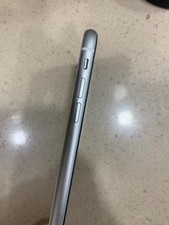 Apple iPhone XR - 64GB -