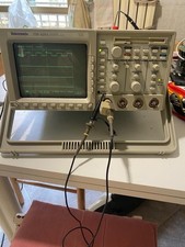 Tektronix TDS 420A 4-channel