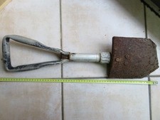 vecchia PALA PIEGHEVOLE MILITARE seconda guerra mondiale ? per scavo vanghetta