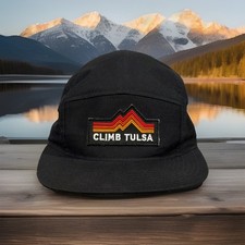 Berretto da baseball Climb Tulsa Oklahoma Indoor Rock Climbing Bouldering 5 pannelli nero