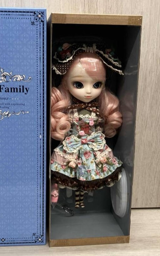 Pullip doll figure - figure, alice
