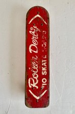 Vintage Roller Derby #10 Skateboard Legno Deck Ruote Metallo Camion Rosso Bianco