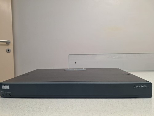 Cisco 2600 series 2620 - cisco,
