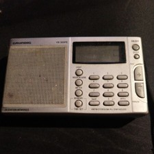 Radio e orologio portatile