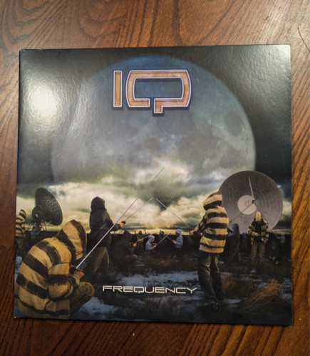 Frequency 12 double - -, 12"