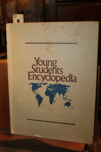 1977 young students - young,