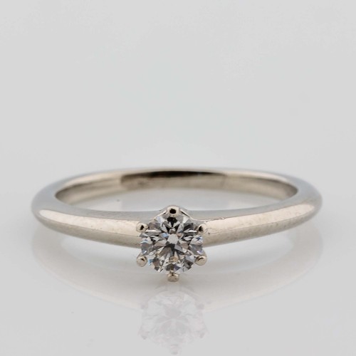 Tiffany anello solitario - &,