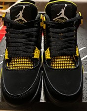 Nike Air Jordan 4 Retro