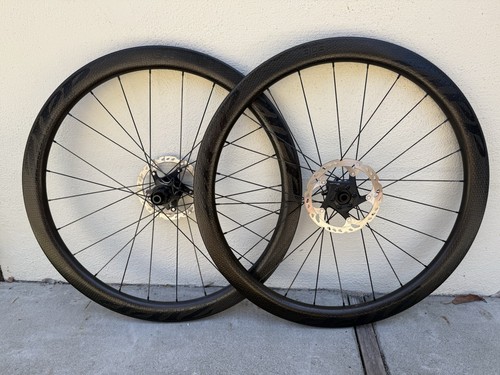 Low miles zipp 303 - low,