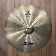 Zildjian Avedis 24" Medium