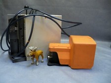 Schleuniger 111000 Crimpatrice pneumatica per fili 90 PSI con pedale