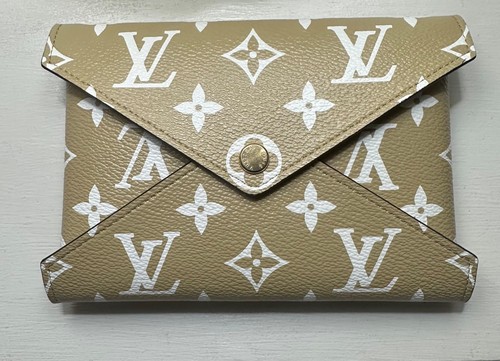 Louis vuitton kirigami - louis, giant