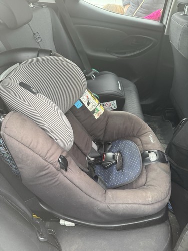 Seggiolino auto bébé - auto, confort