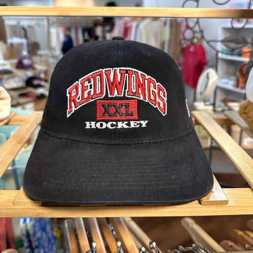 Vintage detroit red wings hat - red,
