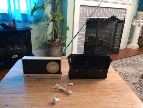 Radio a transistor - radio,
