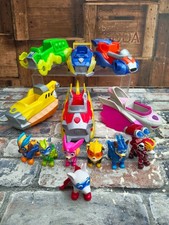 Pacchetto veicolo e figure Paw