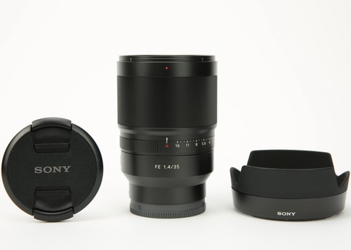 Sony distagon 35 mm - t*,