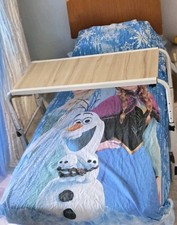 VEVOR Tavolo da Letto Mobile 4 Ruote Scrivania Porta Computer / Tavolo Colazione