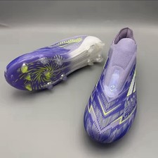 Scarpe da calcio senza lacci con tacchetti antiscivolo bambini e adulti