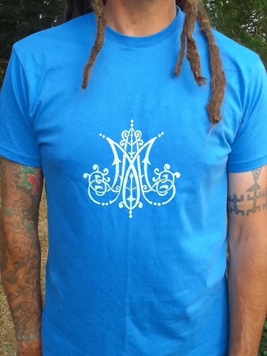 Maria auspice tshirt ave - auspice,