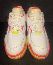 Vintage 1991 Reebok Pump DL