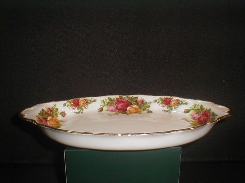 Royal albert china old - albert,