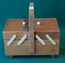 VECCHIA CASSETTA IN LEGNO 3