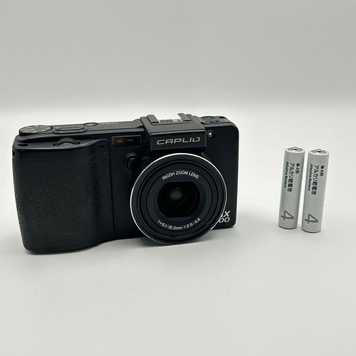 Fotocamera digitale compatta