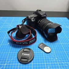 Canon EOS 70D Con Obiettivo 18-135, Paraluce, Telecomando, 2 Batterie