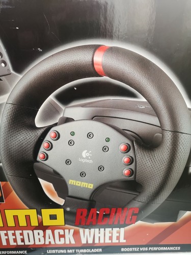 Volante logitech momo racing