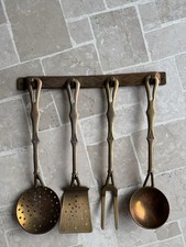 Set 4 Utensili Cucina Antichi Ottone Bronzo con Supporto Vintage Decorazione  