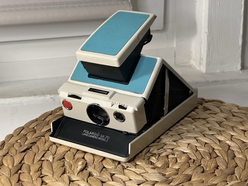 Polaroid land camera - sx-70,