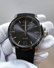 LONGINES Conquest V.H.P