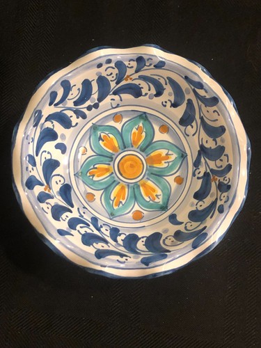 Piatto caramelle con piedini