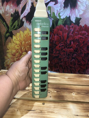 Vintage hohner melodica - hohner,