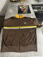 retro sergio tacchini track