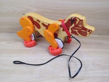 vecchio GIOCATTOLO CANE FIDOLINO DA TRASCINARE con guinzaglio ruote plastica di