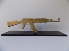 AK47 SCULPTURE DE ROULLAND T
