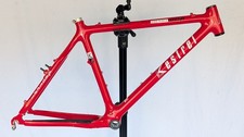 Telaio mountain bike retrò Kestrel CSX fibra di carbonio 26" 26 pollici hardtail vintage rosso