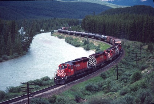 5925 lake louise ab - 5925,