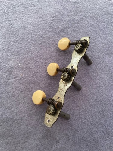 Accordatori striscia chitarra