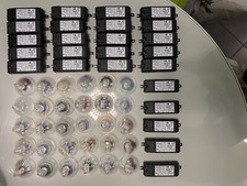 30 Lampadine AlogeneFaretti 12V (35 e 50W), 30 Trasformatori e 30 Portalampade