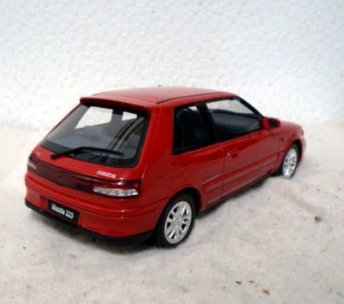Otto mobile mazda 323 - mobile, 1:18